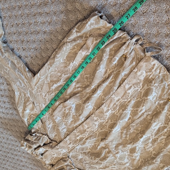 St. John Silk Animal Print Zip Up Jacket Coat Windbreaker - Picture 7 of 13